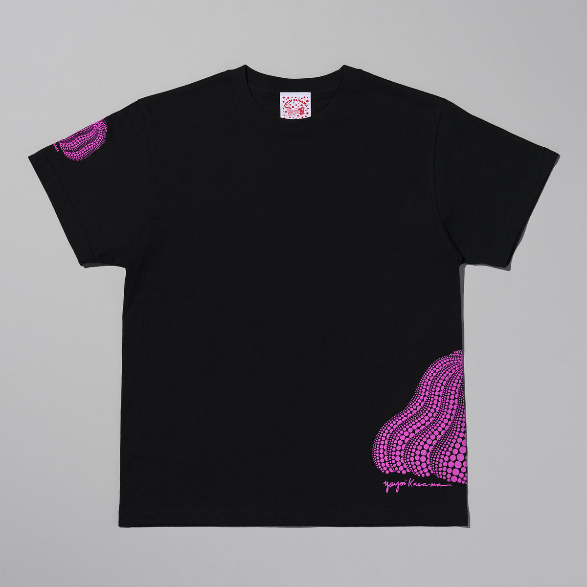 Tシャツ かぼちゃ／黒×ピンク｜草間彌生 アートグッズ公式オンラインストア
